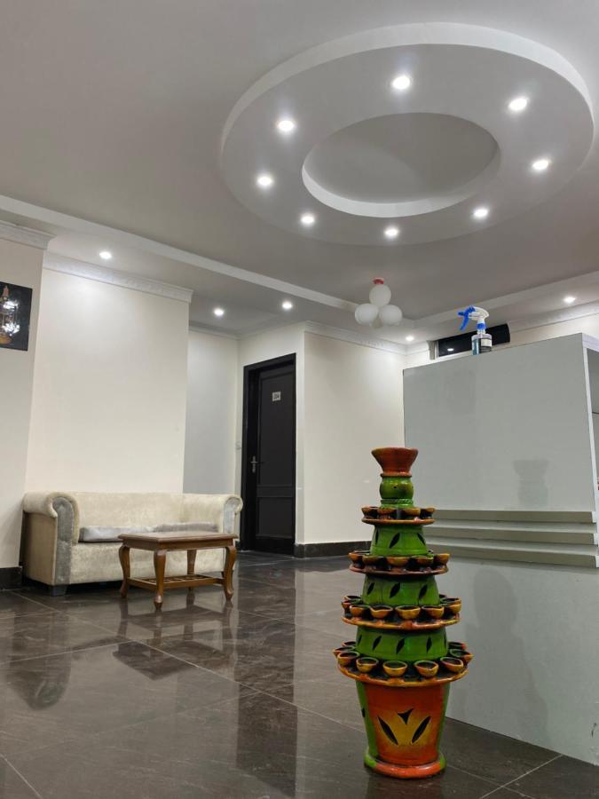 Hotel S.R Plaza Khurja Exterior foto
